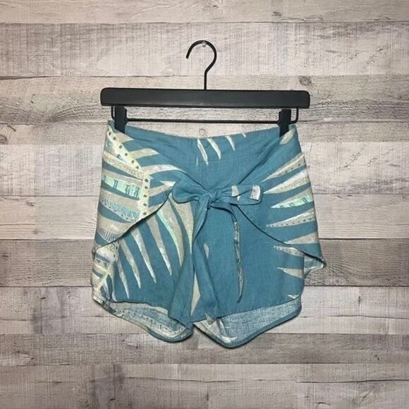 Patagonia Garden Island Teal Patterned Tie Hemp Shorts - Picture 1 of 4